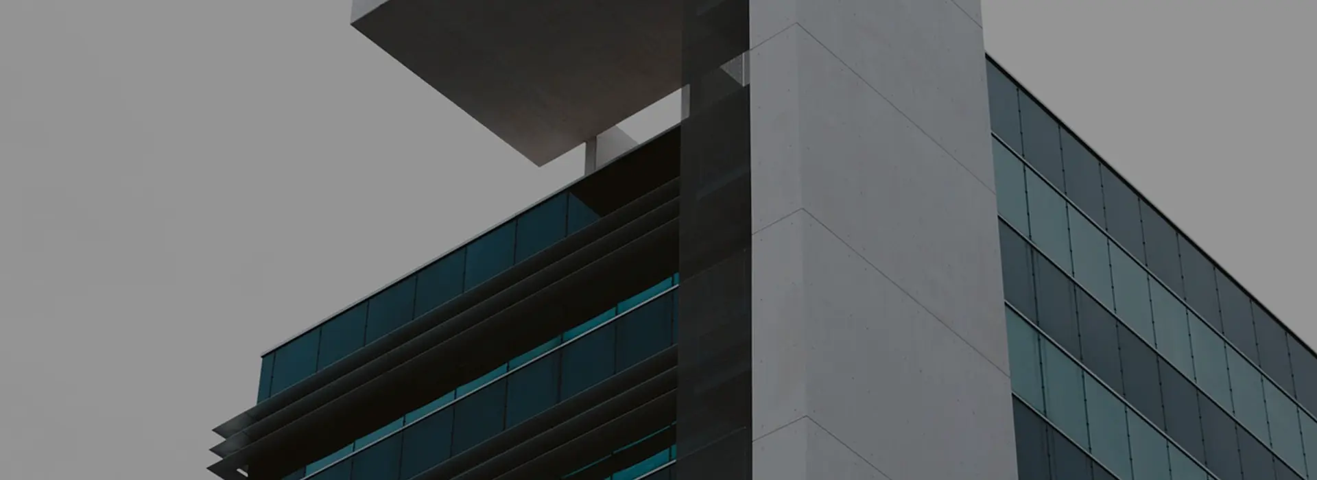 මධ් යස්ථානය තබාගත් මධ් යස්ථානයක්